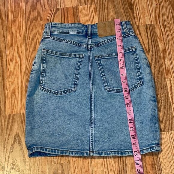 Divided Jean Skirt, stretchy, above knee, washed blue denim, 2 - Picture 6 of 6